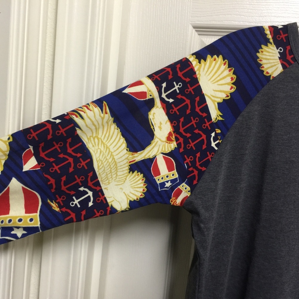 🌺🌺🌺🌺🌺Lularoe Randy - Picture 2 of 3